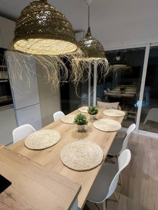 Precioso Apto Miami Primera Linia Playa Cala De Las Sirenas, Con Wifi Y Netflix, Adecuado Para Teletrabajar ميامي بلاتجا المظهر الخارجي الصورة