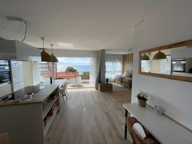Precioso Apto Miami Primera Linia Playa Cala De Las Sirenas, Con Wifi Y Netflix, Adecuado Para Teletrabajar ميامي بلاتجا المظهر الخارجي الصورة
