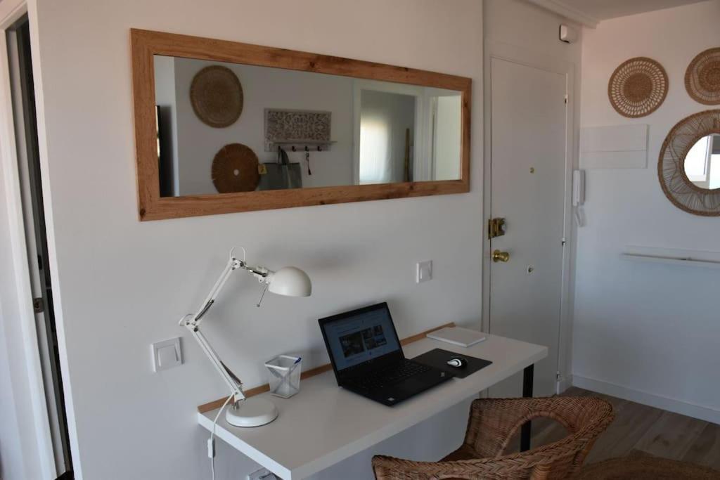 Precioso Apto Miami Primera Linia Playa Cala De Las Sirenas, Con Wifi Y Netflix, Adecuado Para Teletrabajar ميامي بلاتجا المظهر الخارجي الصورة