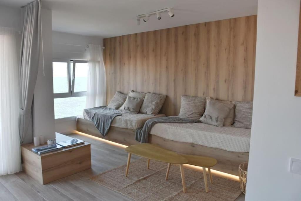 Precioso Apto Miami Primera Linia Playa Cala De Las Sirenas, Con Wifi Y Netflix, Adecuado Para Teletrabajar ميامي بلاتجا المظهر الخارجي الصورة