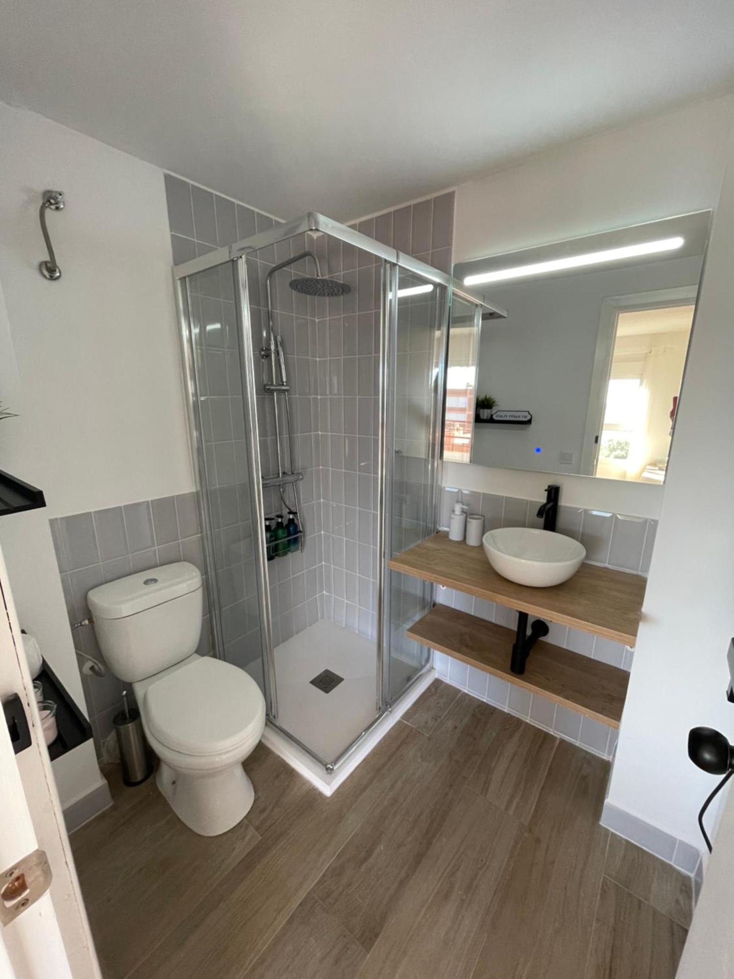 Precioso Apto Miami Primera Linia Playa Cala De Las Sirenas, Con Wifi Y Netflix, Adecuado Para Teletrabajar ميامي بلاتجا المظهر الخارجي الصورة