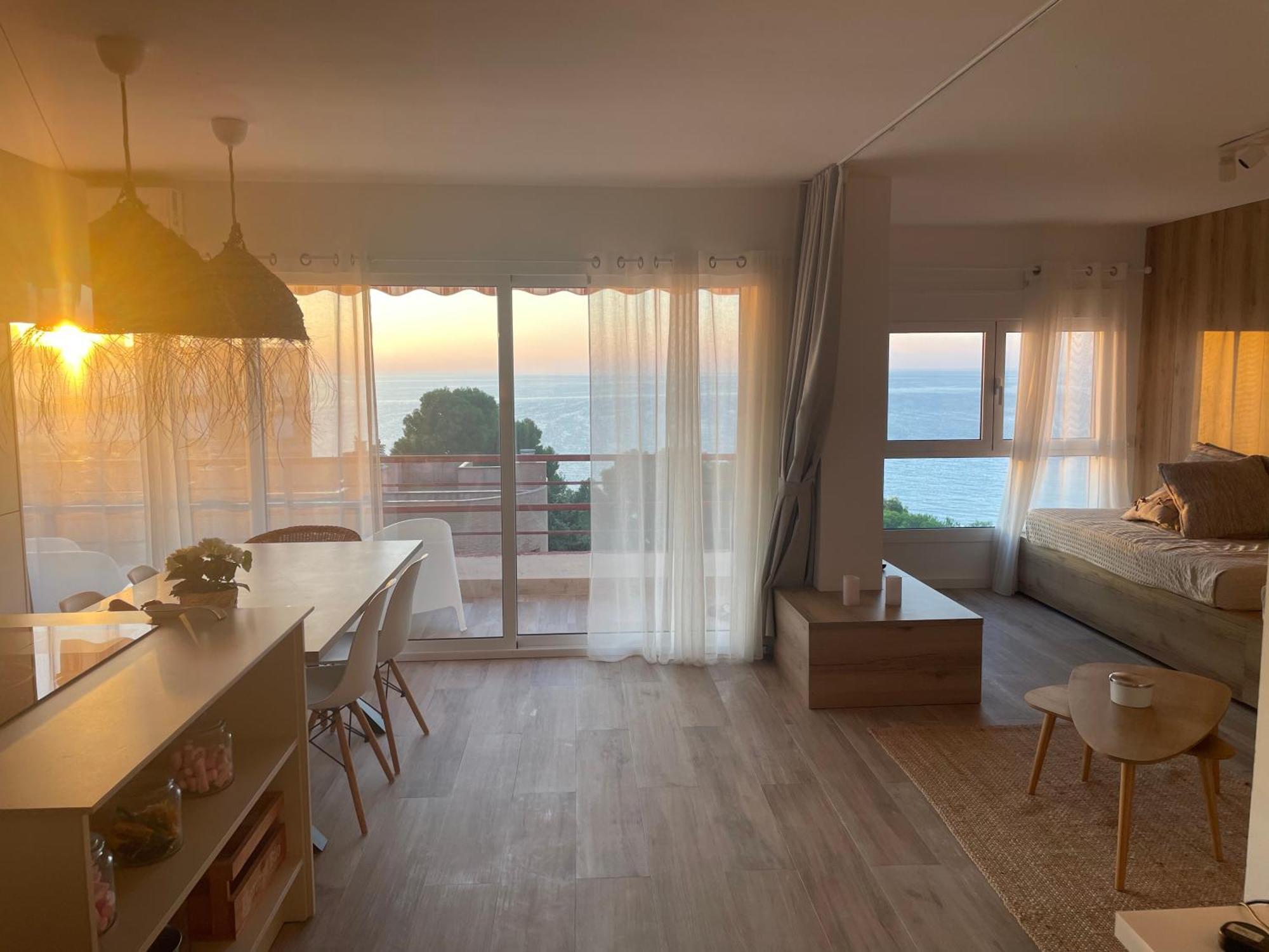Precioso Apto Miami Primera Linia Playa Cala De Las Sirenas, Con Wifi Y Netflix, Adecuado Para Teletrabajar ميامي بلاتجا المظهر الخارجي الصورة